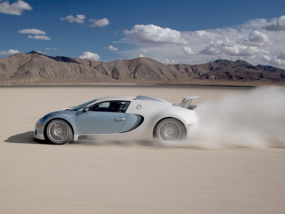 Bugatti Veyron [www.realcarwalls.blogspot.com] (11).jpg