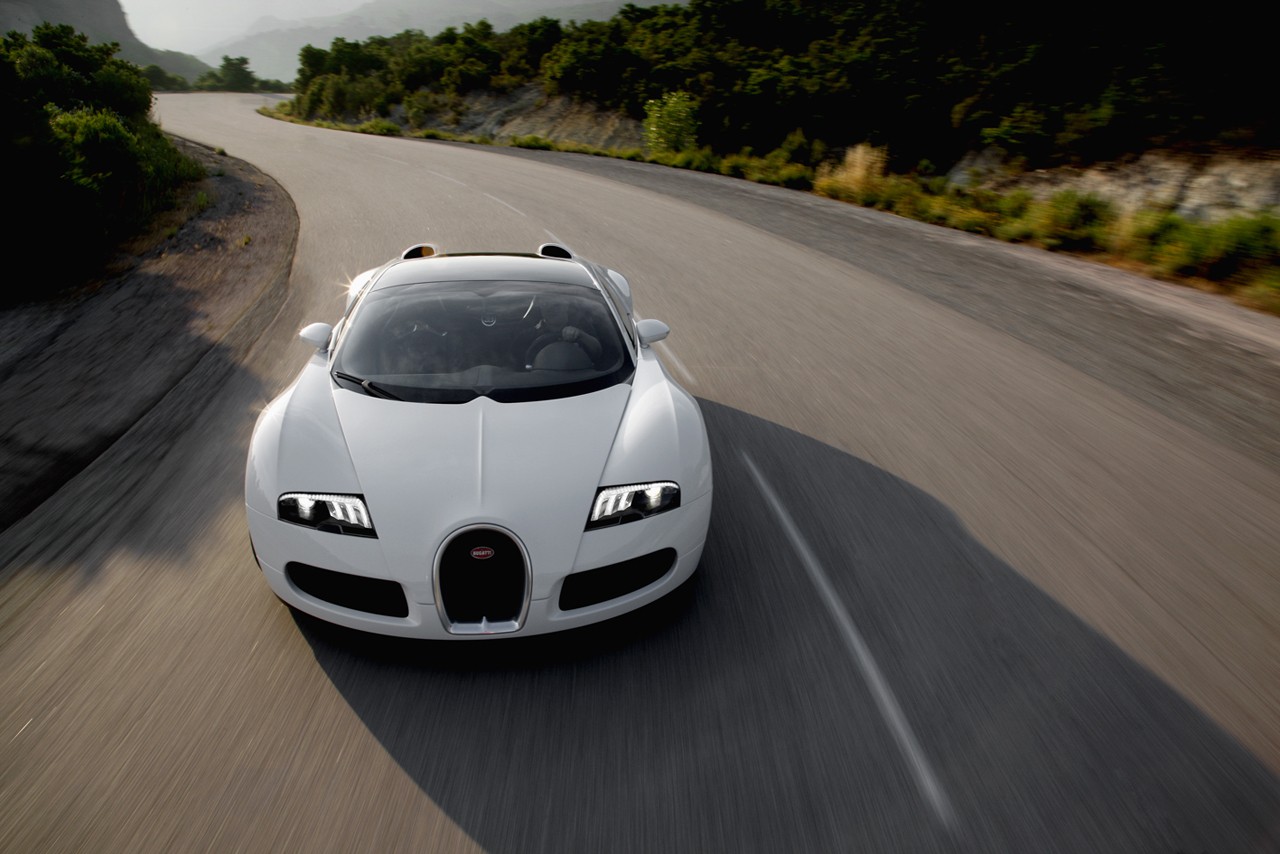 Bugatti Veyron [www.realcarwalls.blogspot.com] (8).jpg